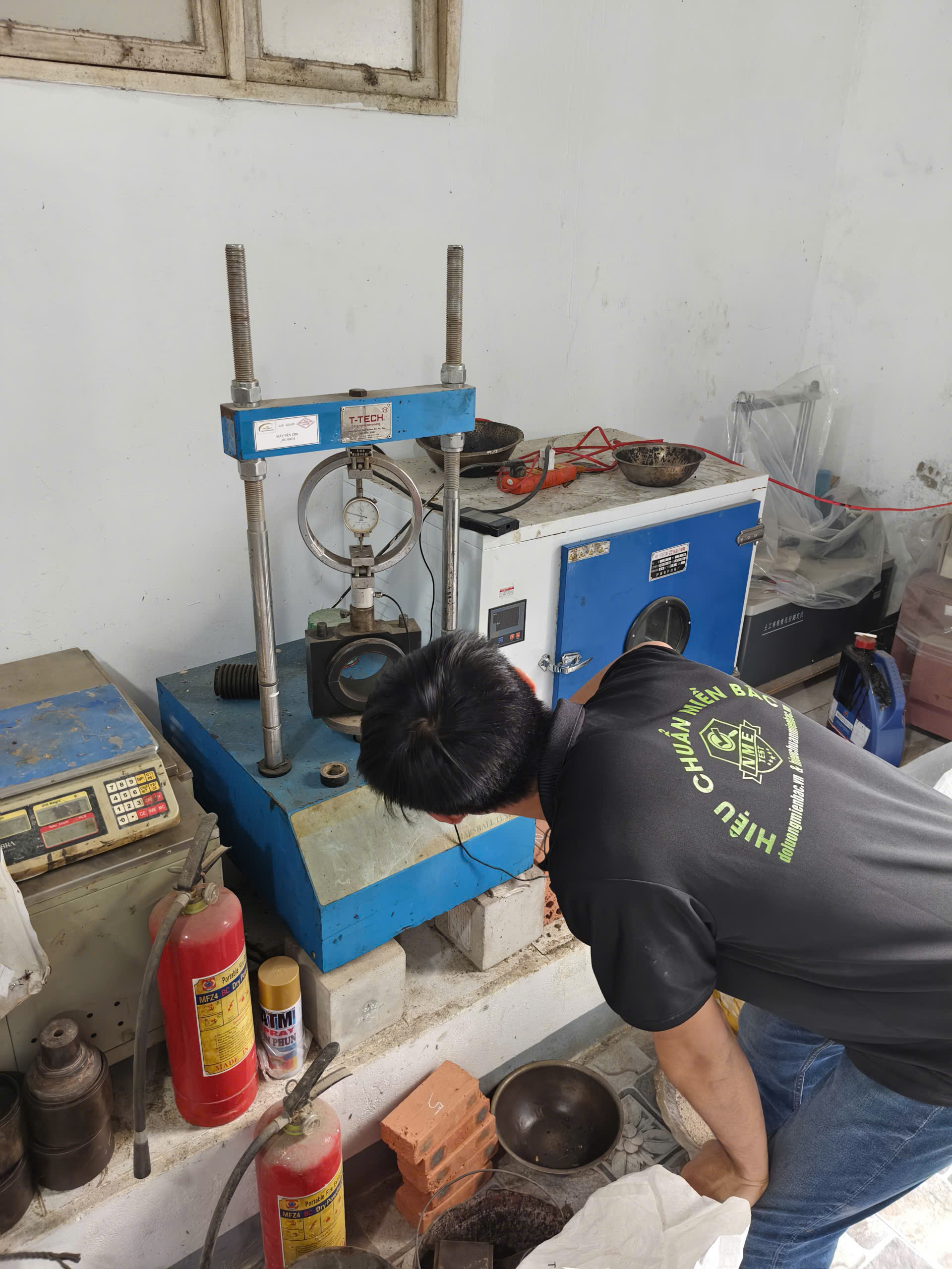 Thiết bị siêu âm